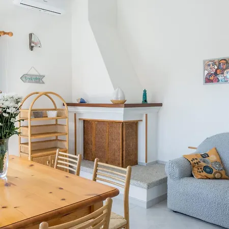 Dom wakacyjny Casa Antonia: Bbq Parking Welcomely Porto Ottiolu